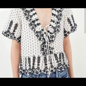 Zara Black & White Embroidered Eyelet Top Sz M